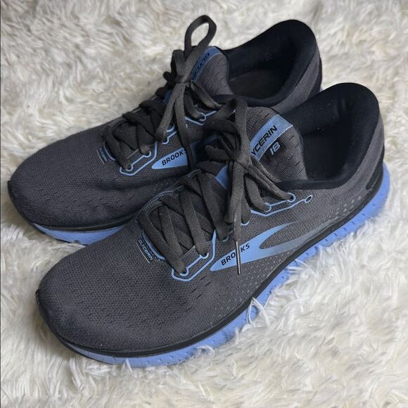 Brooks Black and Blue Athletic Shoes - Picture 3 of 8